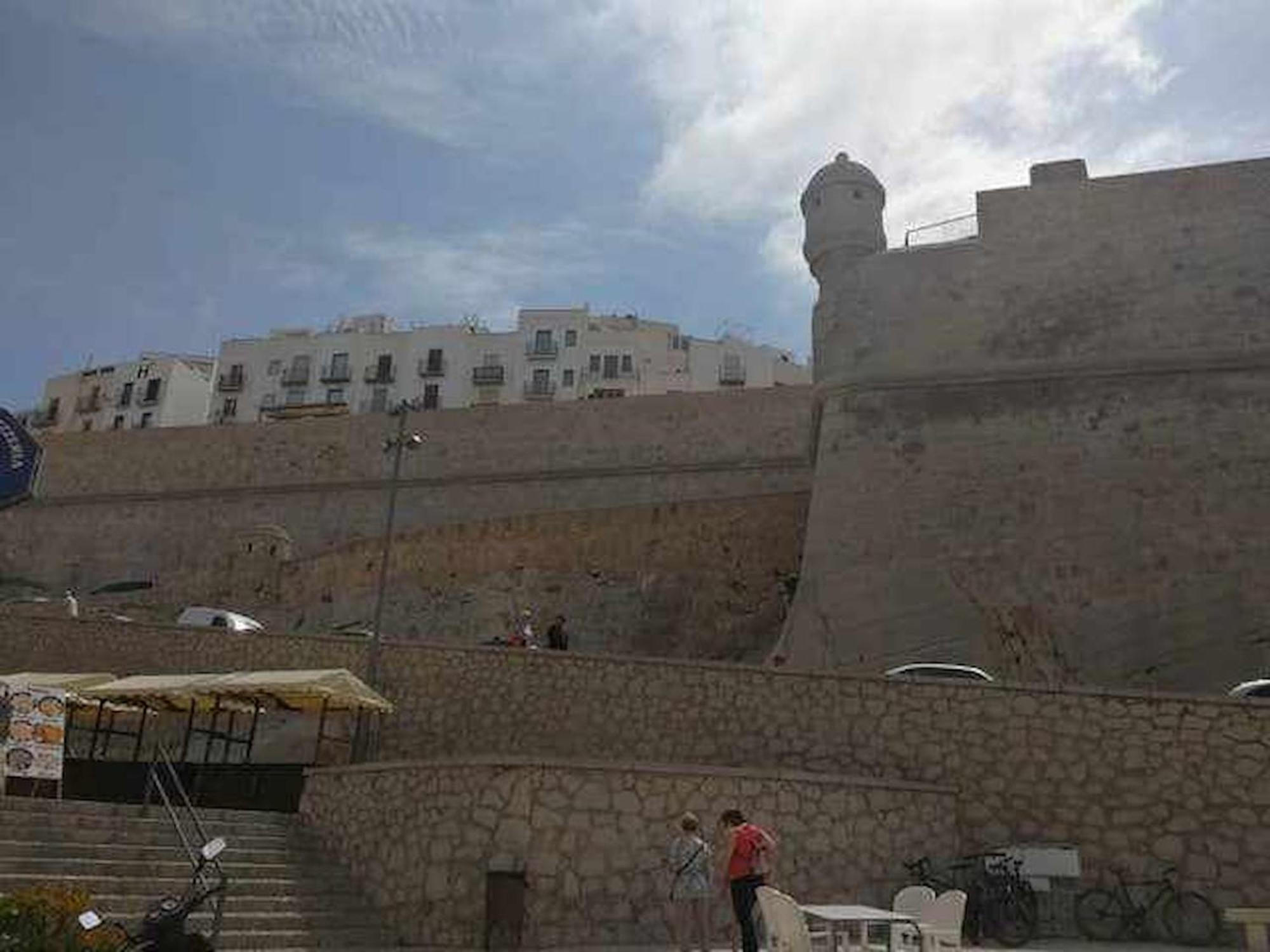 A H Rentals Castillo Apartamento Peñíscola المظهر الخارجي الصورة